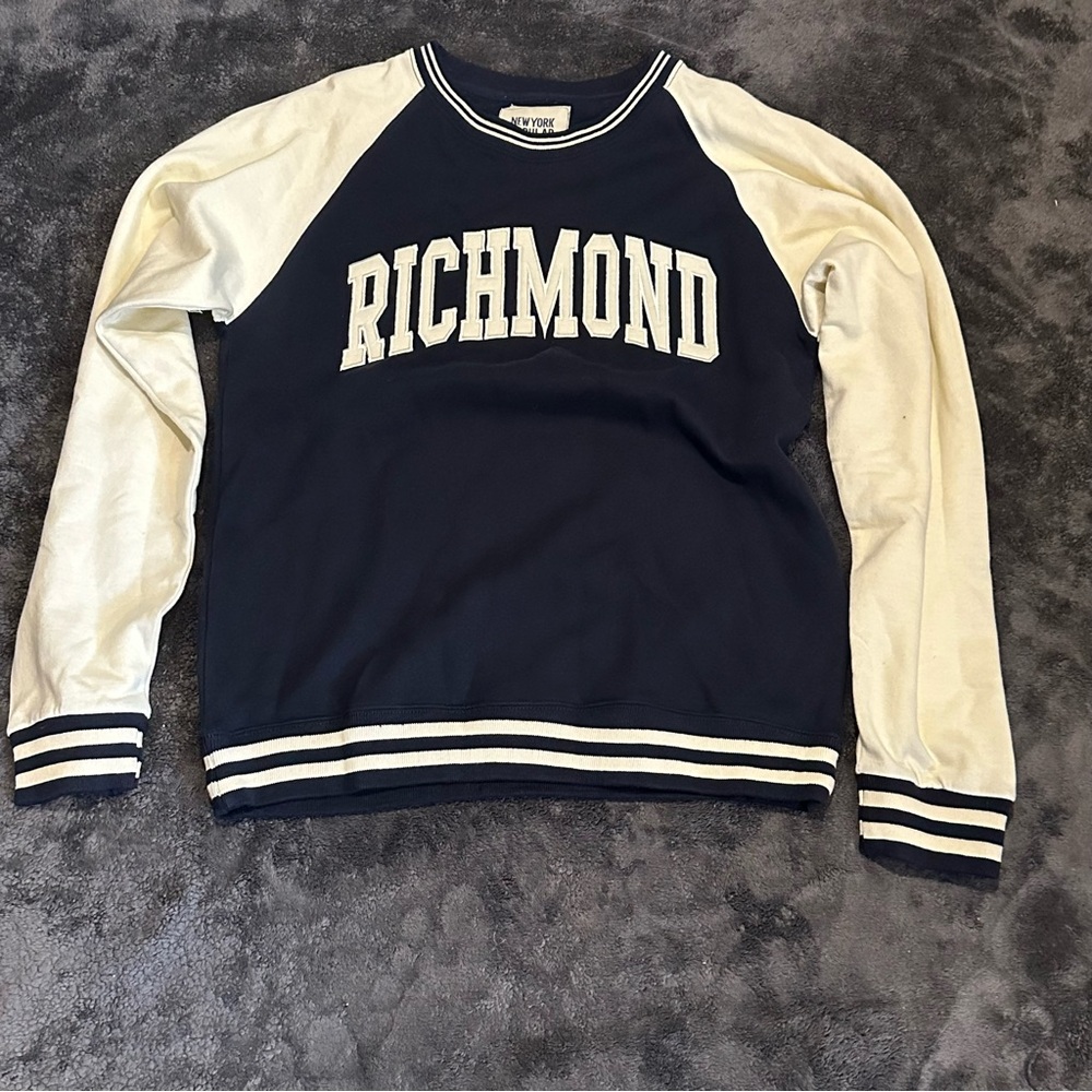 New York Popular "Richmond" Varsity Raglan Sweatshirt